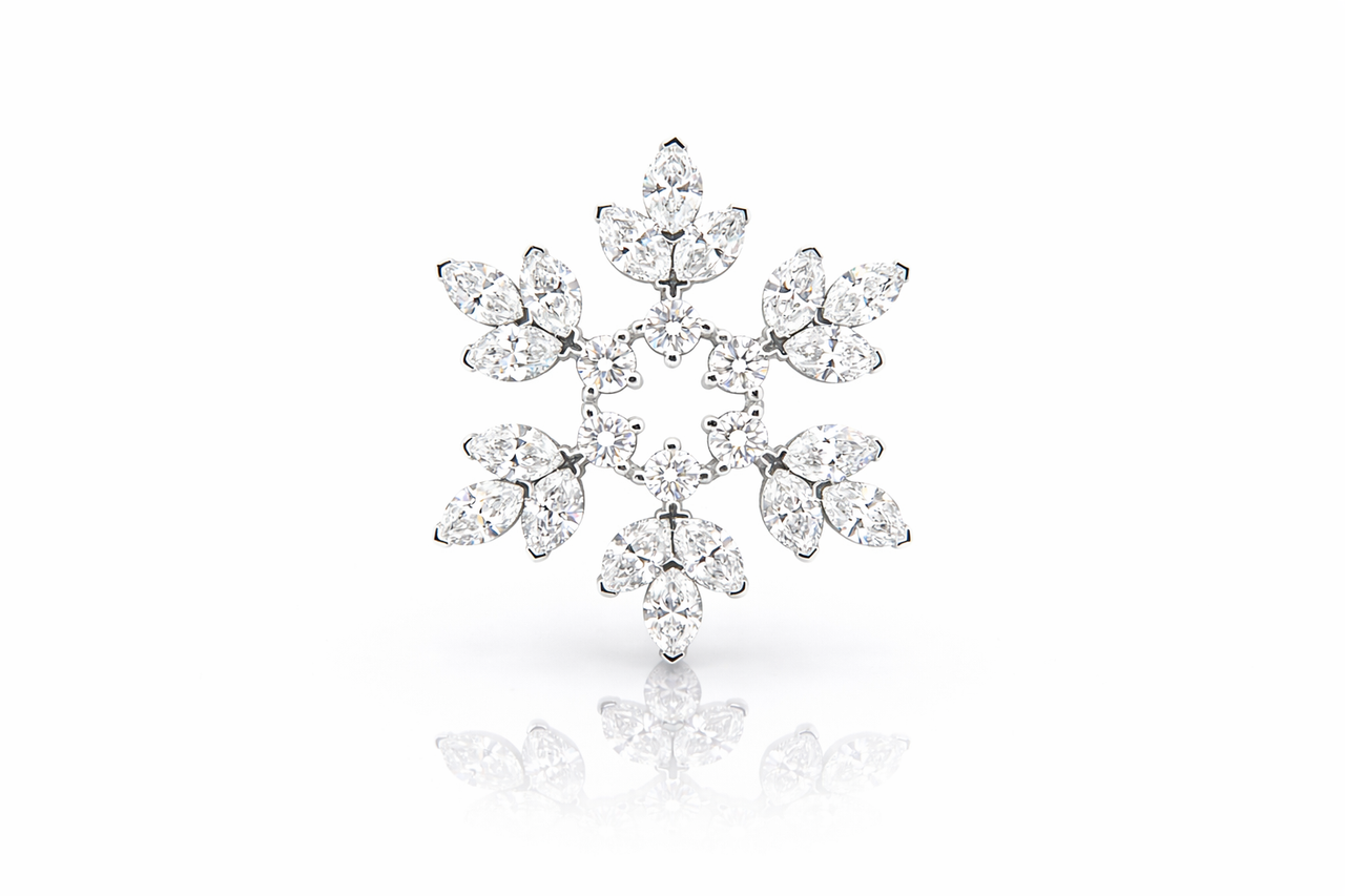 Mère Brooch - Natural Diamonds