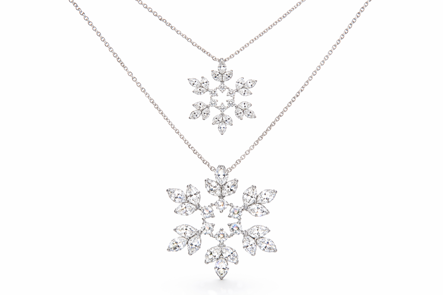 Mère Pendant Small - Natural Diamonds